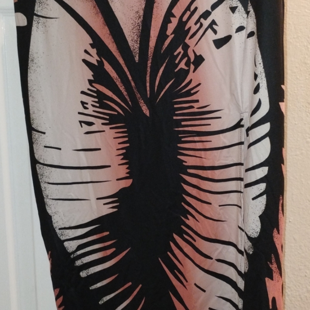 SHEIN Black and Pink Graphic Dress